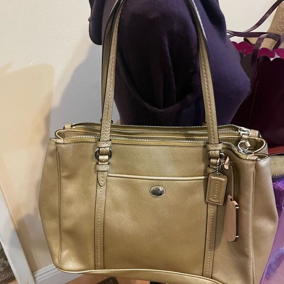 Coach Bag Satchel - Picture 2 of 11